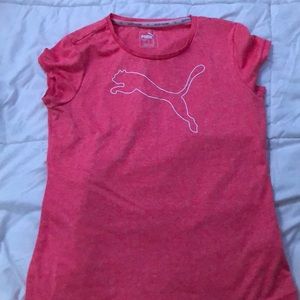 Pink puma athletic shirt👚
